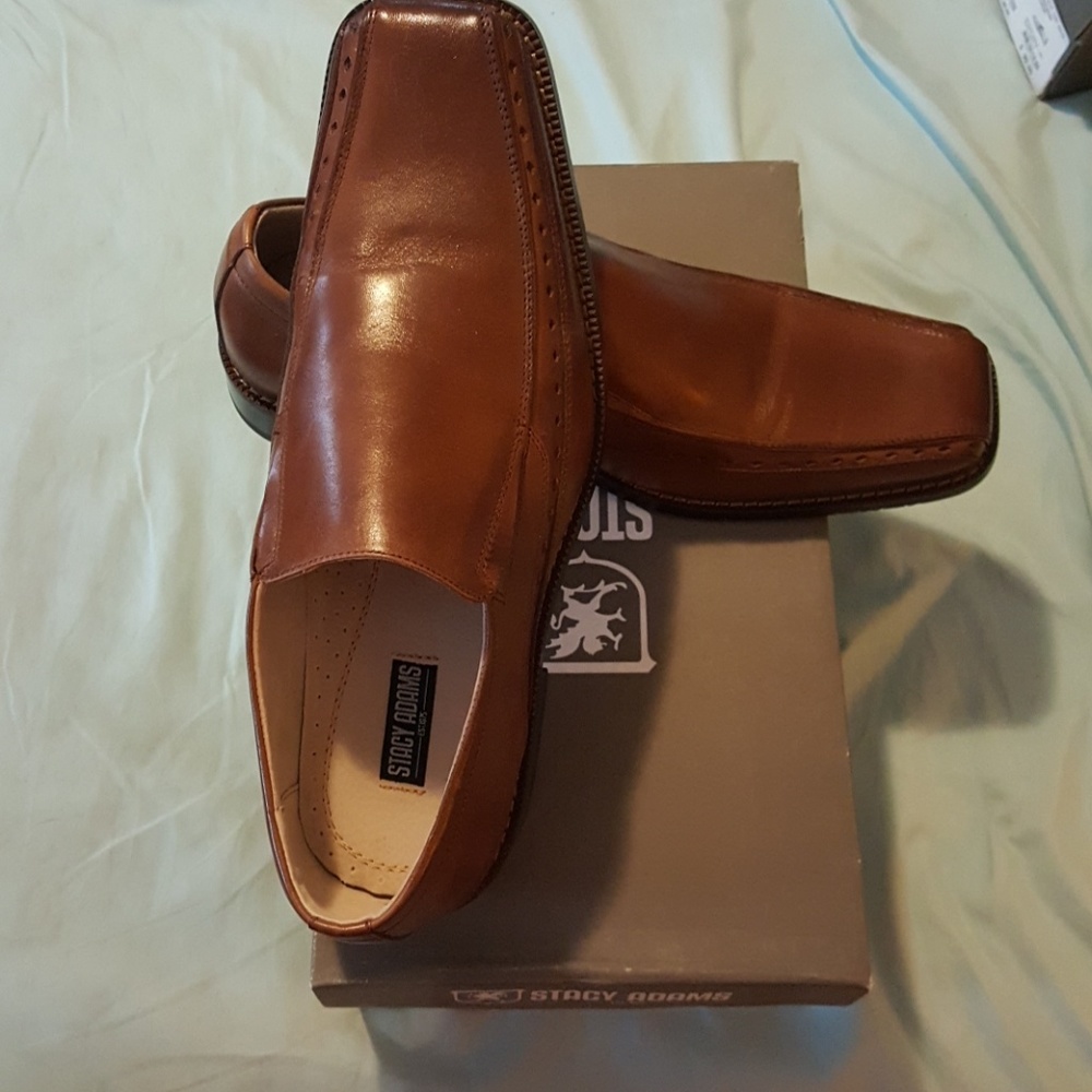 Stacy Adams wingtips..Cognac...Worn once